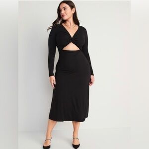 NWT! Fit & Flare Twist-Front Cutout Midi Dress for Women 💜